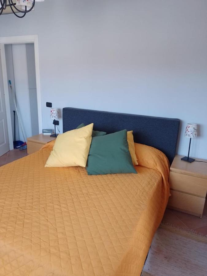 Ferienwohnung Uno Sguardo Sui Tetti Neapel Exterior foto